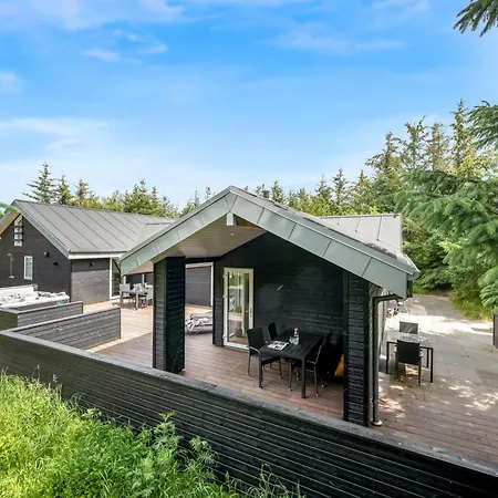 Baggi - 900m From The Sea By Interhome Blavand